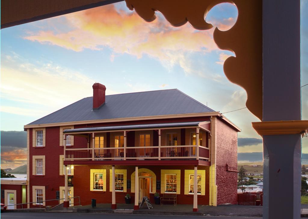 Stanley Hotel & Apartments Exterior photo